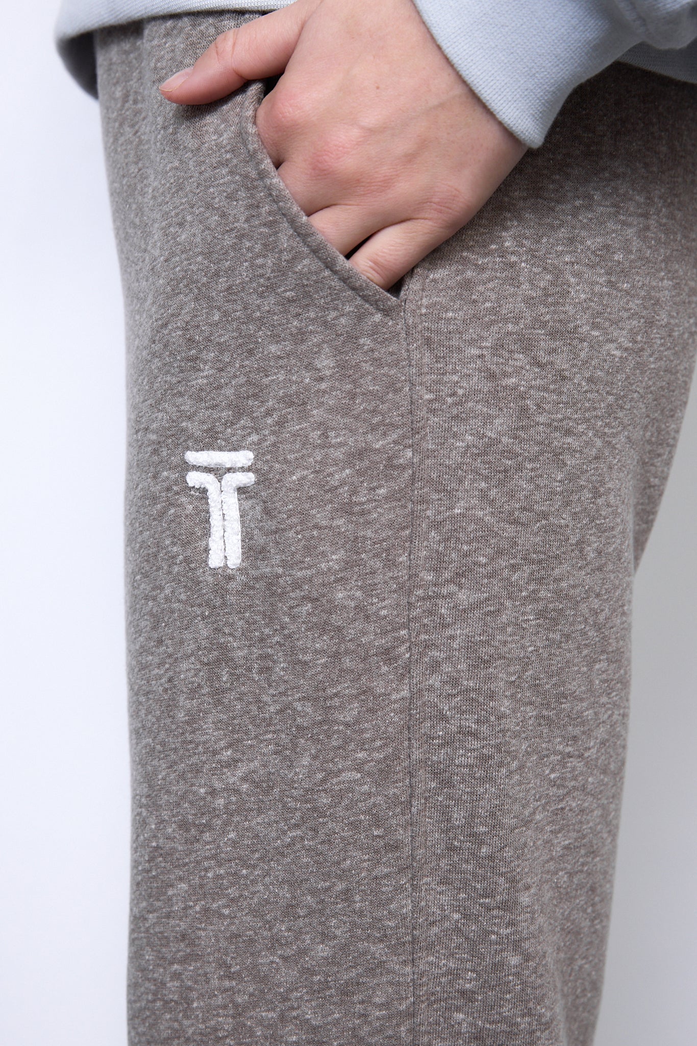 BASIC SWEATPANTS