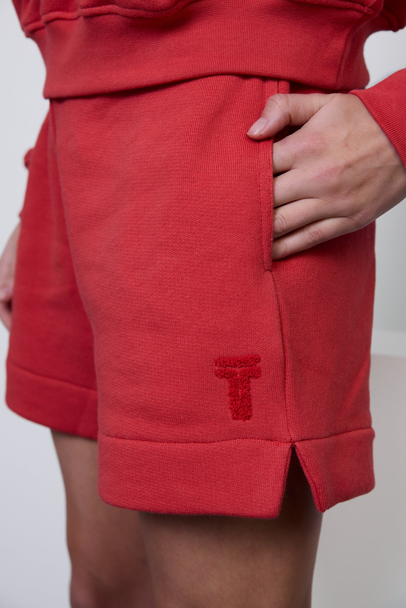 CULT SHORTS Chili